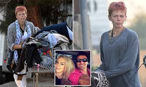 She is an actress, known for expose (2005). Baywatch Star Jeremy Jackson S Homeless Ex Wife Loni Willison Is Seen For First Time In 2 Years Living On The Streets