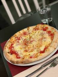 Los traigo un nuevo retoooo asqueroso último vídeo de esta semana con mi hermana, perdón por no haber subido video estas dos semanas es que tenía muchos. 10 Best Pizza In Chamartin Madrid
