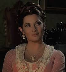 Sara Bay's Instagram, Twitter & Facebook