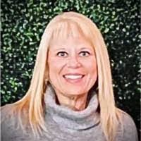 April Putman's Instagram, Twitter & Facebook