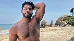 Videos de atractivos actores colombianos de cine gay para adultos -  Homosensual