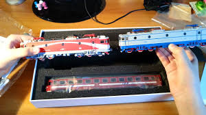 Desene animate dublat in limba romana pentru copii despre un soricel care nu renunta in ciuda criticii neconstructive. Prezentare Set Tren Train Set Ic Mihai Eminescu By Trenulete Electrice