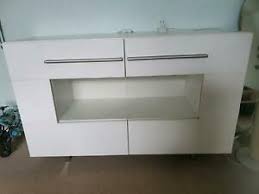 158 cm x 83,5 cm x 45 cm material: Schones Sideboard Weiss Glanz Glas Lange 1 20 Cm Tiefe 38 Cm H In Ludwigslust Landkreis Wittenburg Ebay Kleinanzeigen