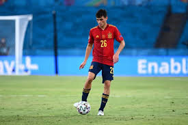 Treatment can include custom foot orthotics and proper footwear. Espagne Six Joueurs Presents A L Euro Retenus Pour Les Jo L Equipe
