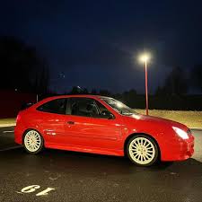 Image result for Rouge Esuberante 2011 Citroen