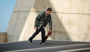 Skateboard hoodie how to rock the skate-inspired look – The Supply Network