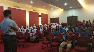 Adapun jadwal pelaksanaan asesmen nasional per jenjang di tahun 2021 untuk sekolah yang berada di wilayah yang menerapkan ptm terbatas adalah untuk siswa kelas 10 smk dan paket c akan digelar dari tanggal 20 s.d. Para Siswa Diimbau Persiapkan Ksn 2021 Sedini Mungkin Republika Online