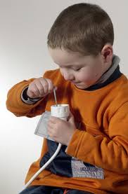 Hier ist ein interessanter stock zum greifen. Wohnung Kindersicher Machen Diy Academy