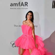 Orange is the new black. Kendall Jenner Hochzeitstraum Mit Nba Star Geplatzt Stars