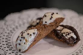 What to eat at Isgro Pastries, the South Philly shop that got a ...