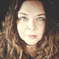 Lisa Fahy's Instagram, Twitter & Facebook