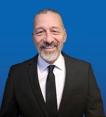 New Blue candidate in BSOM sees 'clear disconnect' between MPPs, community 