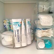 Aufbewahrung Von Toilettenartikeln Clear Divided Lazy Susan Acrylic Stackable D Acrylic Amp Aufbewahr Schubladen Organizer Badezimmer Diy Stauraum Ideen