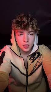 Brandon Poche's Instagram, Twitter & Facebook