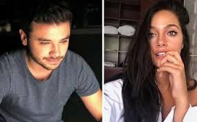 En las últimas horas, oriana sabatini y paulo dybala compartieron un video en las redes sociales que fue censurado por su contenido. Oriana Sabatini Y Agustin Casanova De Novios Tkm