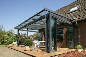 Terrassenuberdachung Aus Aluminium Macht Die Aussengestaltung Luxurioser Uberdachung Terrasse Terrassendach Terrassen Dach