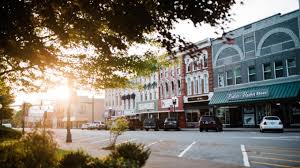 Когда лучше ехать в грейт смоки маунтейнс? Paris Tennessee Tennessee River Valley