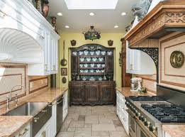 One of the hallmarks of victorian kitchen design is an open kitchen space. What Did A Victorian Kitchen Look Like