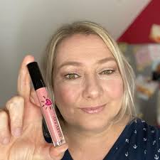 Sarah Romanowski, selbst. Direktorin mit Mary Kay