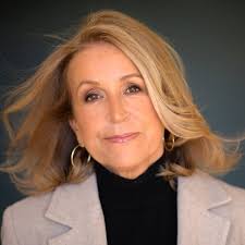 Pierce Brosnan and his wife then and now ❤️