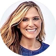 Kristen Butler's Instagram, Twitter & Facebook