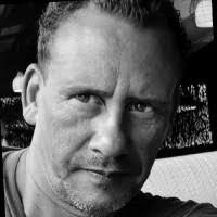 8 "Leslie Ehrhardt" profiles