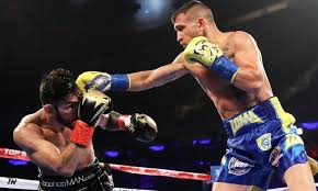 Василий ломаченко завоевал титул wbc, победив люка кэмпбелла. Lomachenko Usik Uajlder Top 20 Nokautov 2018 Goda Video á‰ Ua Futbol