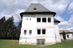 Complexul muzeal maldaresti reuneste culele greceanu, duca si casa memoriala i.g. Discover Romania The Fortified Mansions In Maldaresti Romanian Itineraries