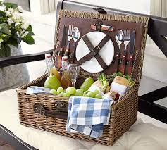 Top 10 Wedding Gifts Picnic Basket Outdoor Dinnerware Picnic