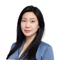 Daria Mayer's Instagram, Twitter & Facebook