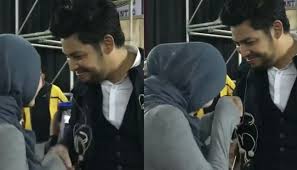 Pada tahun 2017, hubungan mereka dikatakan sudah putus kerana orang ketiga. Emma Maembong Cium Tangan Kamal Adli Jadi Bualan Netizen Media Hiburan