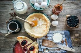 Comment Faire Des Crepes Maison Conseils Astuces Et Recettes Recette Comment Faire Des Crepes Alimentation Crepe Garniture