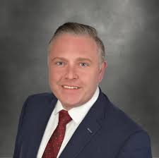 It was a pleasure to meet Fianna Fáil presidential candidate Jim Gavin in  Cork today. Jim has shown remarkable leadership and a genuine ability to  connect with communities right across Ireland. His