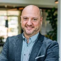 Michael Achenbach's Instagram, Twitter & Facebook