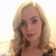 Sarah Mohan's Instagram, Twitter & Facebook