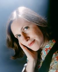 Creator: me Medium: wool, wire Description: I'd like to show my first fox I  made from wool and one of my latest one with a cub. I love this sculpture  very much.