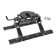 The fifth wheel hitch is also easy to use that it can be mounted easily to a standard four and 10 bolt bed rails, making it one of the most versatile choices around. 5 Best 5th Wheel Hitches On The Market In 2021 Getaway Couple