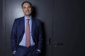 Sarah dear international audience analyst at huffpost london. Deutsche Bank Close To Completing Investment Banking Cuts Financial News