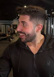 Understanding Gym Crushes: Meeting Your Fitness Interest