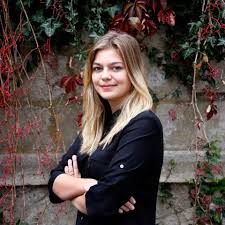 Lt → французский, английский → louane → chambre 12. Louane Chambre 12 L Adolescence Douloureuse Gala