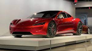 Its lithium ion batteries are recharged with. Tesla Roadster Spacex Paket Will Rocket Das Auto Auf 60 Mph In Anderen