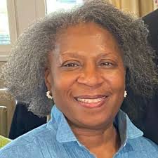 Therapy in Colour: Intersectional, Anti-Racist and Intercultural Approaches  by Therapists of Colour: Mckenzie-Mavinga, Dr Isha, Black, Kris, Ellis,  Eugene, Carberry, Karen: 9781839975707: Amazon.com: Books