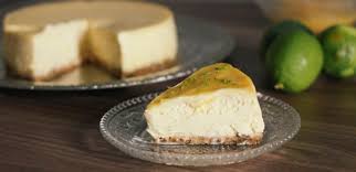 Placing the above ingredients on the counter ahead of time until it reaches room temperature is critical to your cheesecake's success! New York Cheesecake Au Cream Cheese Et Au Citron Vert Recette Par Dollyjessy