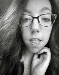 Abigail Shrader Obituary (2000