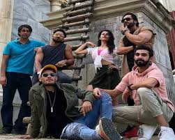 While a confirmed list with the name of contestants has been out already, it turns out that sanaya irani will not be a part of the show and she confirmed the same to. Khatron Ke Khiladi 10 Contestant Starting Date Winner Host Elimination