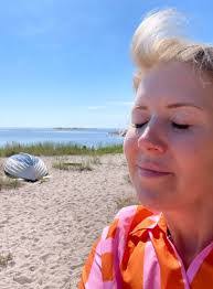 Sandra Norling's Instagram, Twitter & Facebook