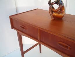 Selling directly to consumers at wholesale prices. Parker Hall Table Vintage Parker Desk 1960 S Teak Vintage Desk Vintage Danish Desk Invisedge