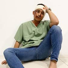 Ramai yang tertanya mengenai susur galur keluarga diraja ini yang barangkali agak mengelirukan. Shah Iskandar Postingan Facebook