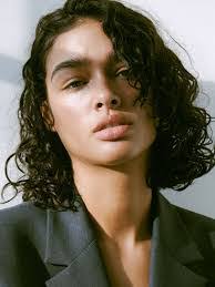 Alexis Carrington's Instagram, Twitter & Facebook