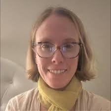 Sandra Coberly's Instagram, Twitter & Facebook